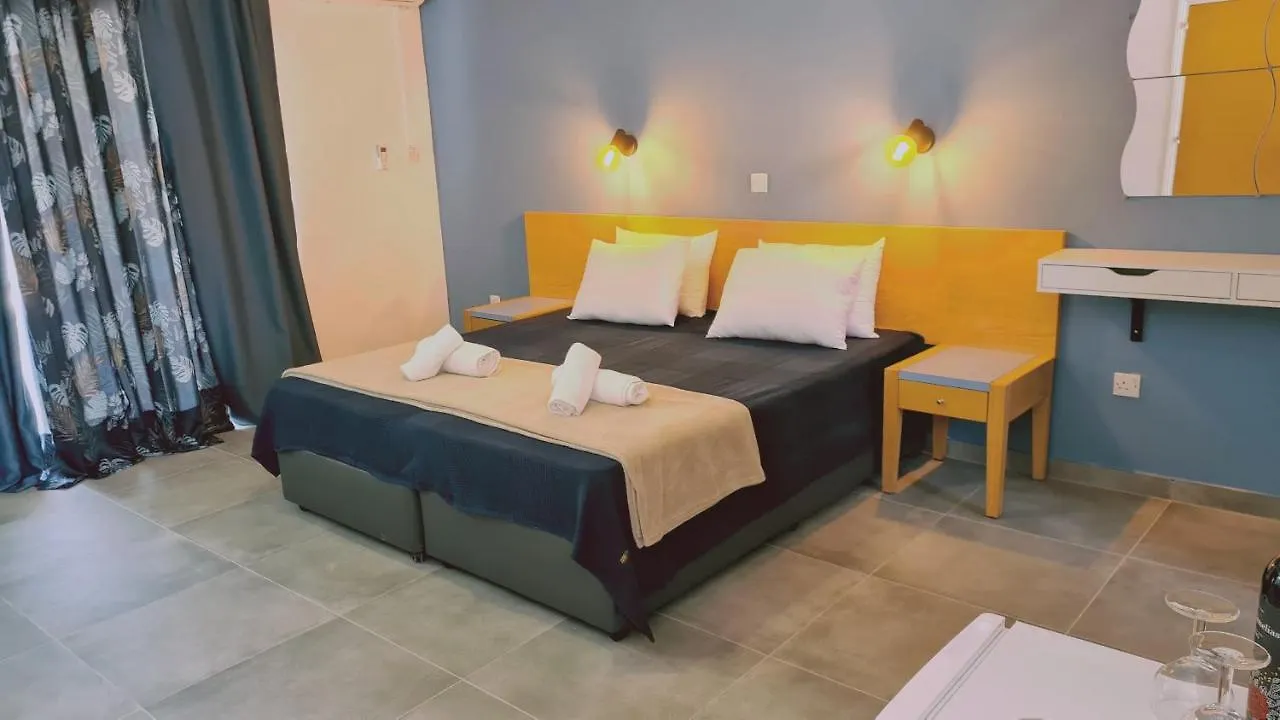 Nissi Avenue Studio 2 Aya Napa Kıbrıs